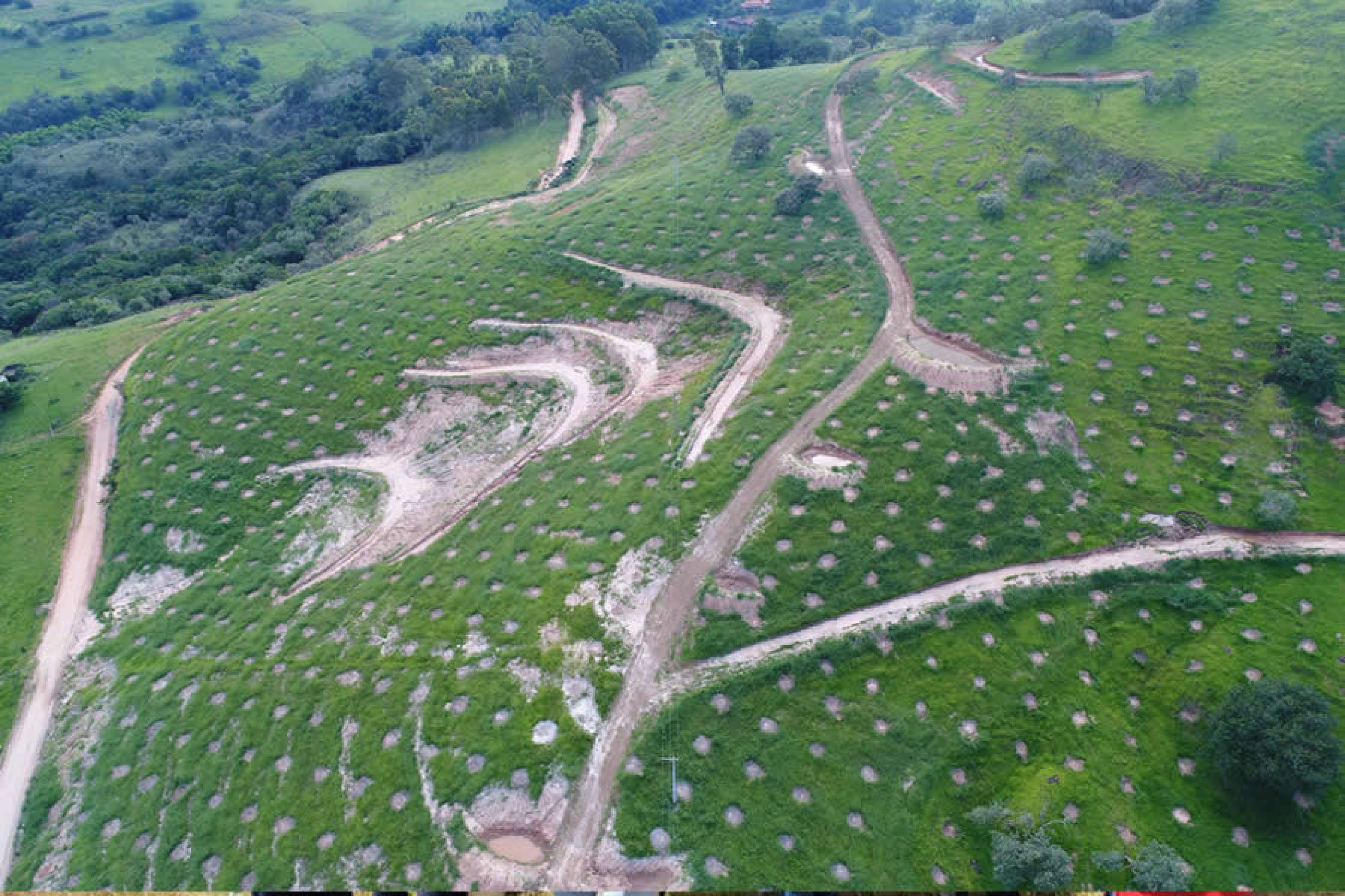 Fazenda Terras da Encosta - A construção